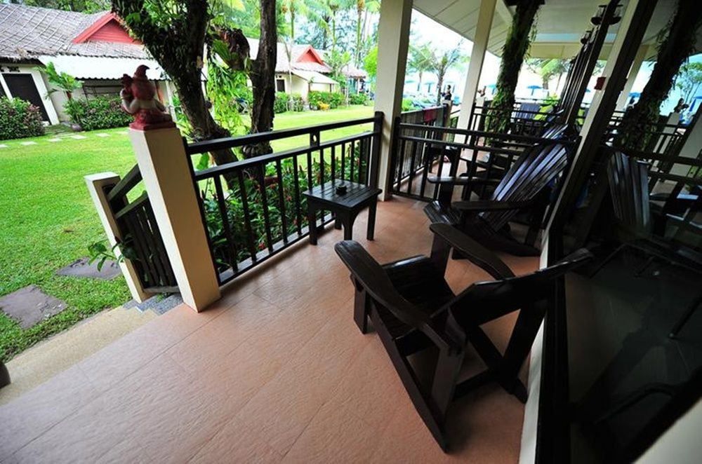 Hive Khaolak Beach Resort (Adults Only) Khao Lak Exteriör bild